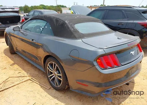 2015 Ford Mustang Ecoboost Premium z USA, uszkodzony, nr VIN 1FATP8UH6F5409659